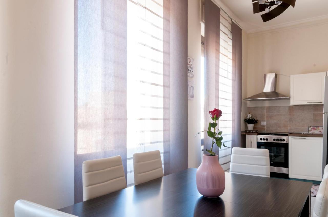 Bed and Breakfast Le Finestre Sulla Piazza Boiano Екстер'єр фото