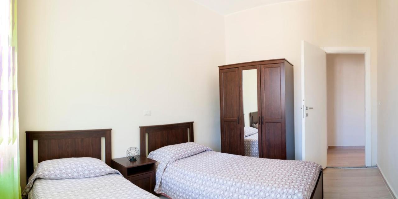 Bed and Breakfast Le Finestre Sulla Piazza Boiano Екстер'єр фото