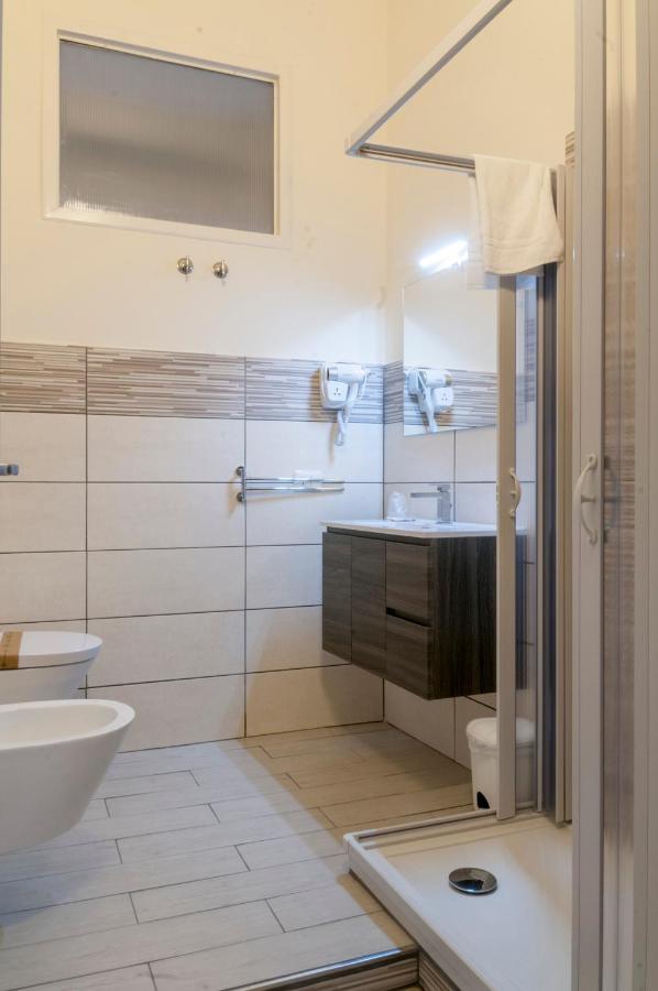 Bed and Breakfast Le Finestre Sulla Piazza Boiano Екстер'єр фото
